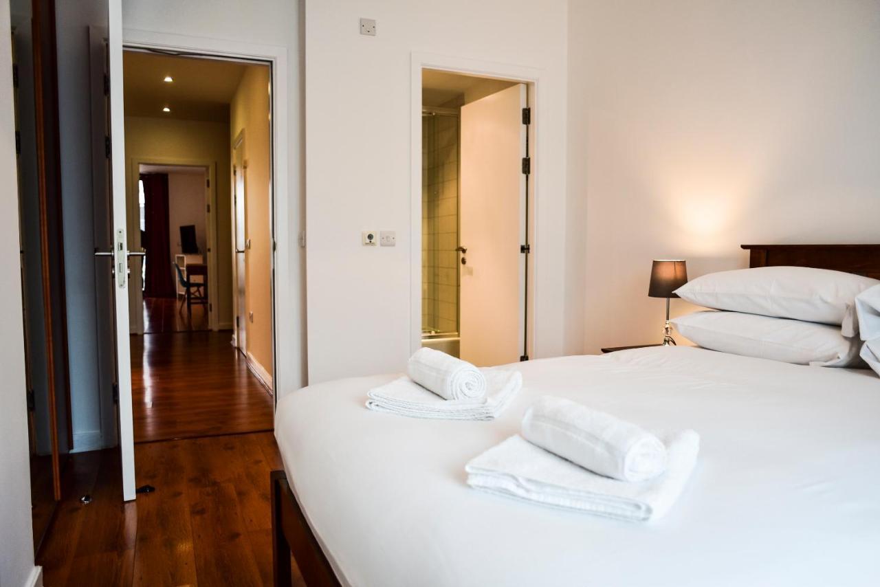 The Forum Apartment