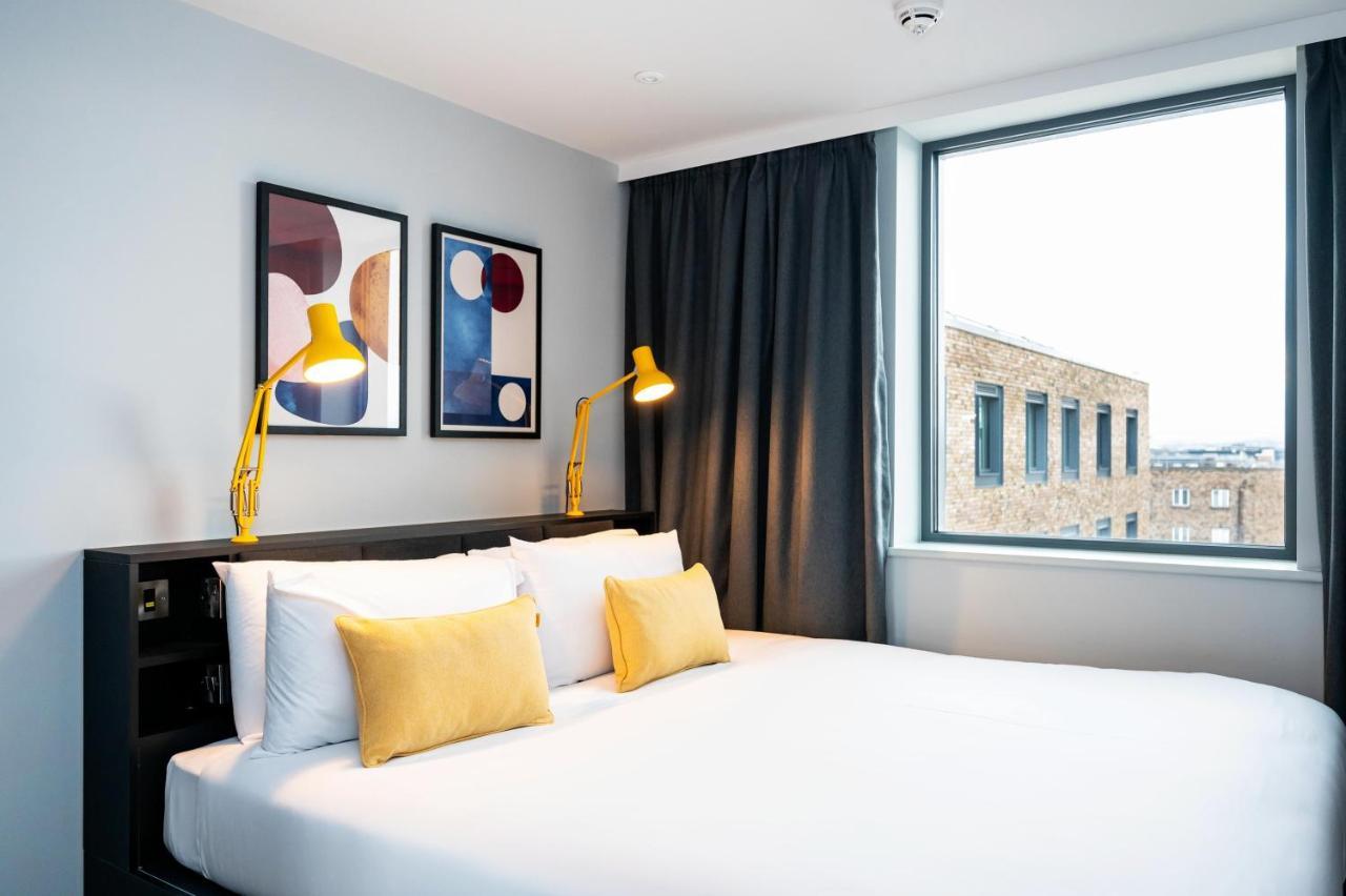 Staycity Tivoli Aparthotel