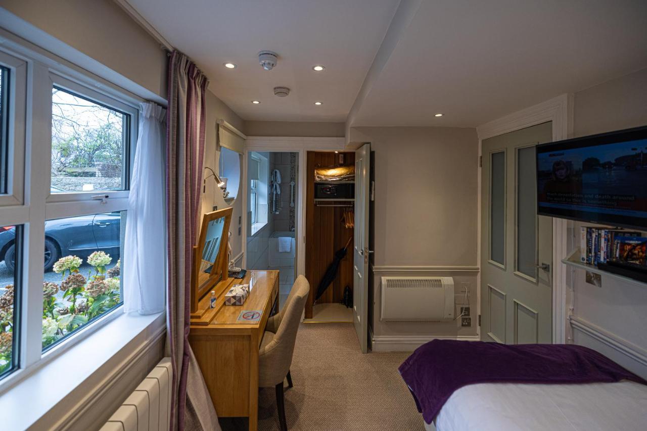 Roxford 3* Dublin
