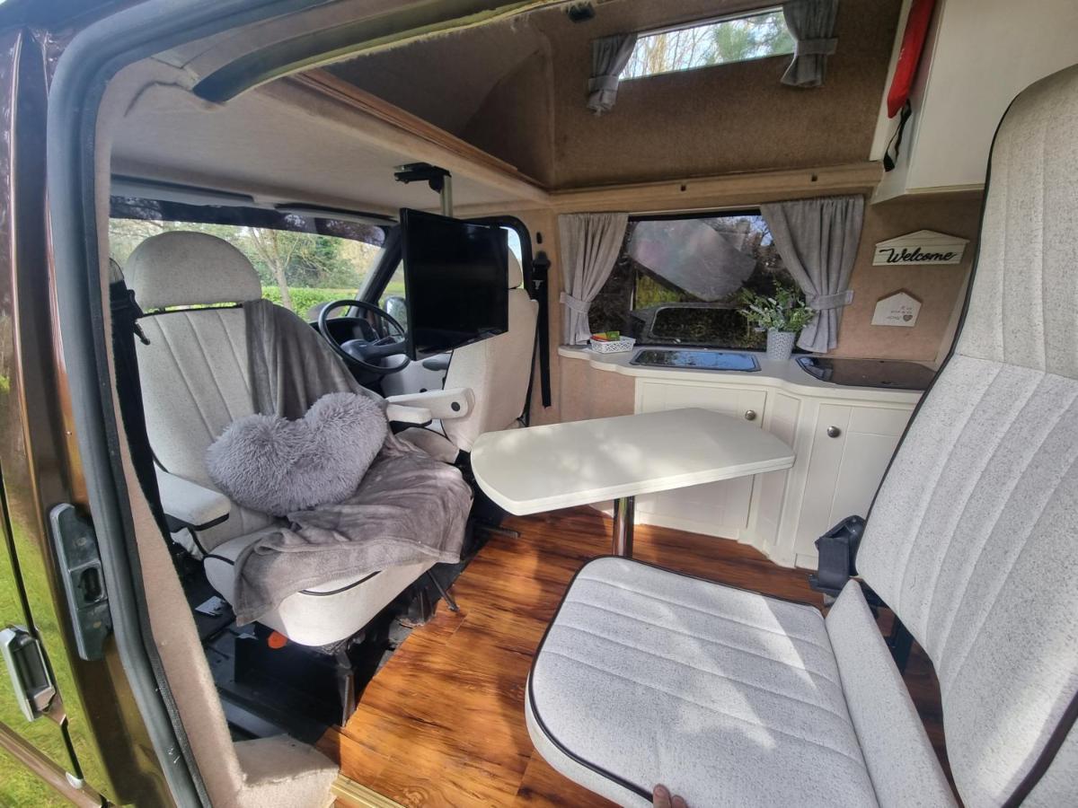 Retro Camper Hire Campsite *