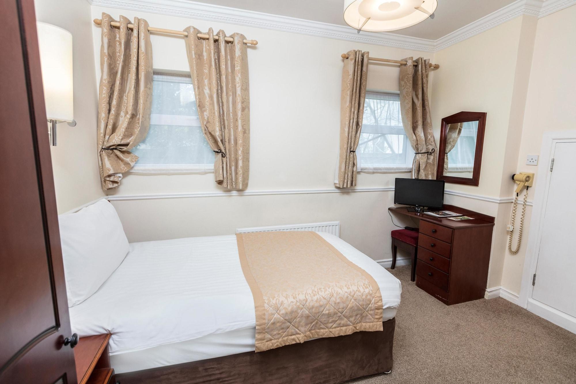 The Lansdowne 3* Dublin