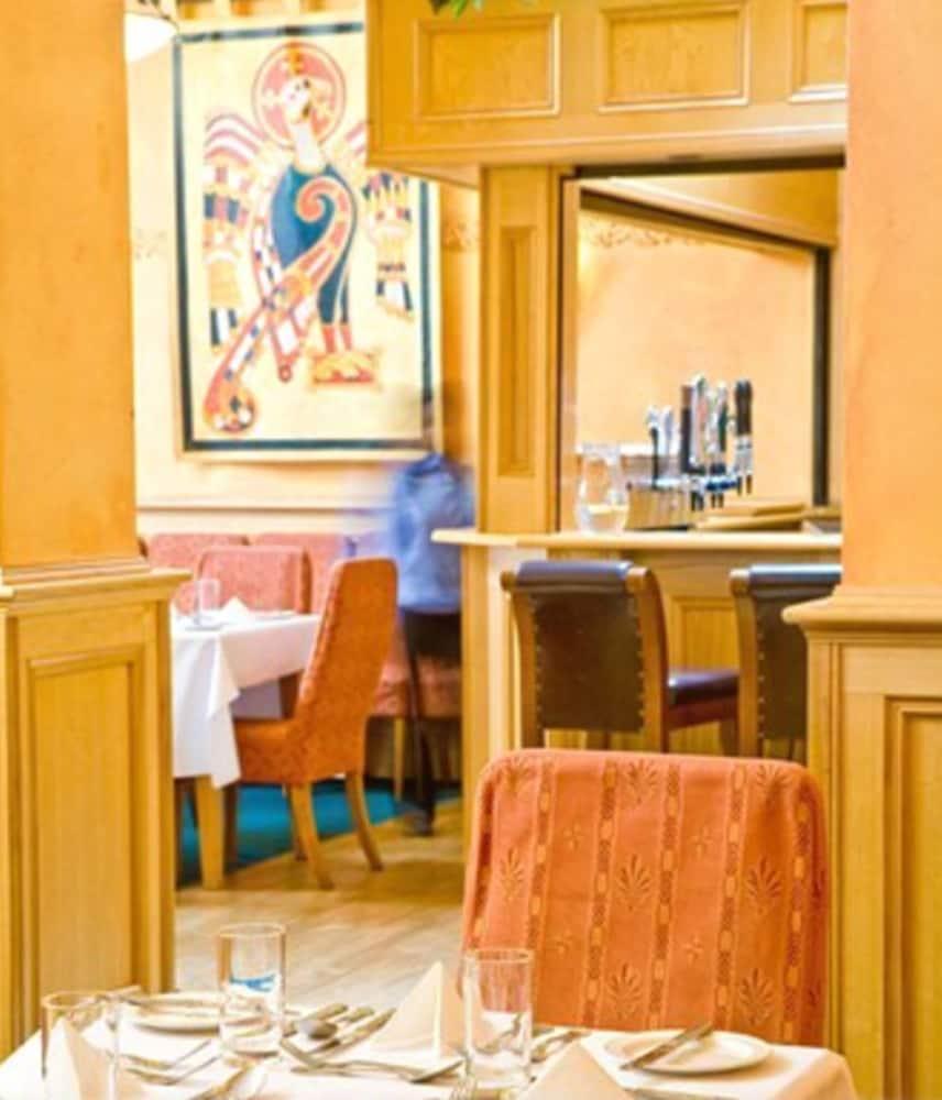 The Lansdowne 3* Dublin