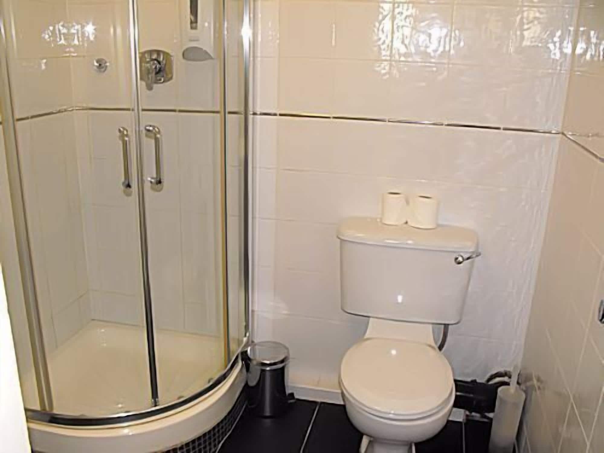 Guest house The Glen 2*