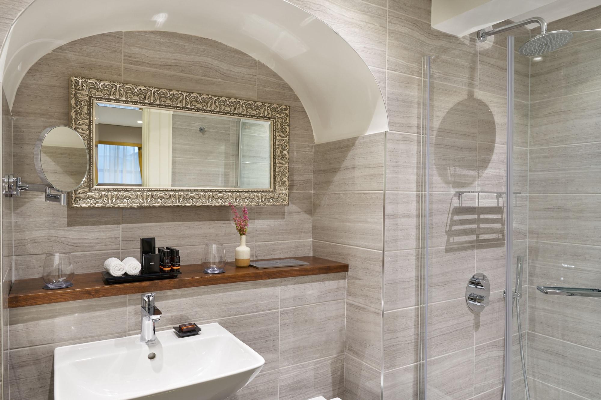 Trinity Townhouse Hotel 3*