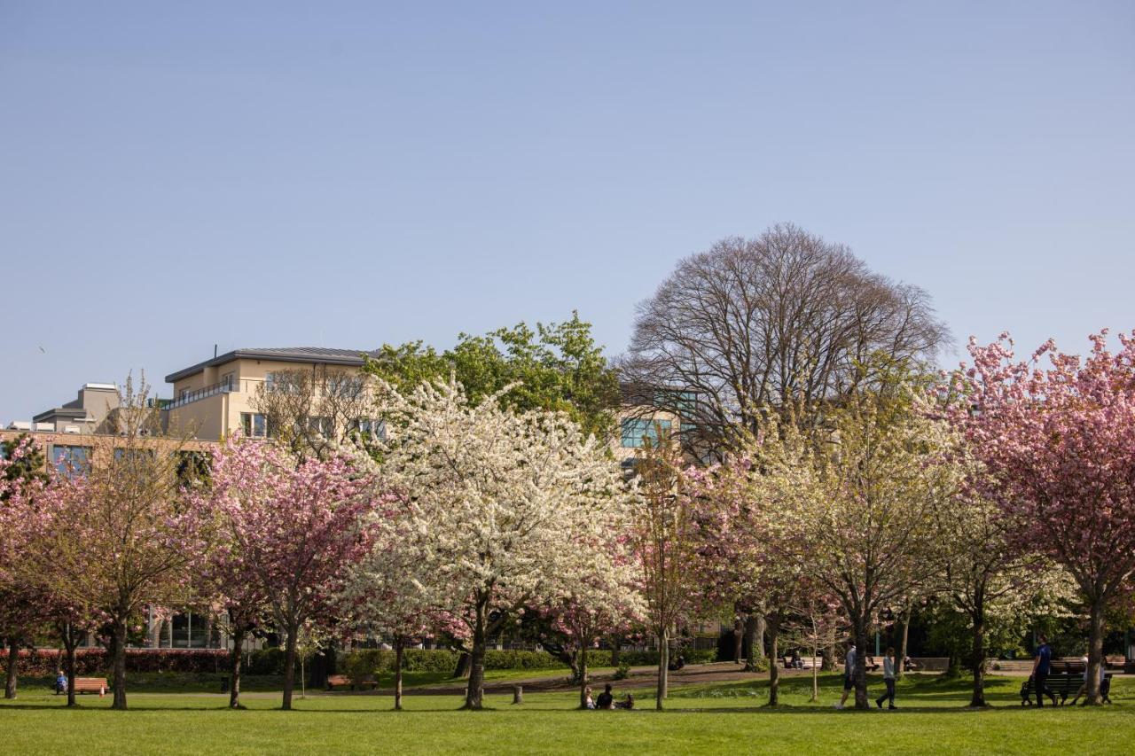 Hotel Herbert Park And Park