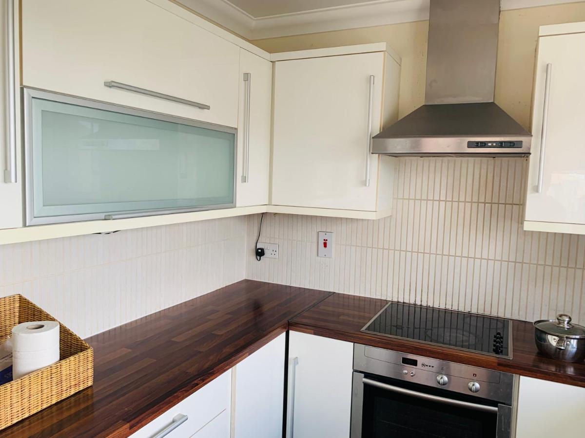 Home Stay * Dublin