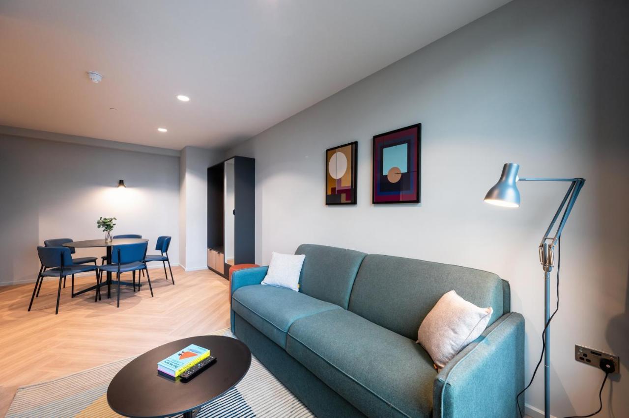 Aparthotel Staycity Quay 4*