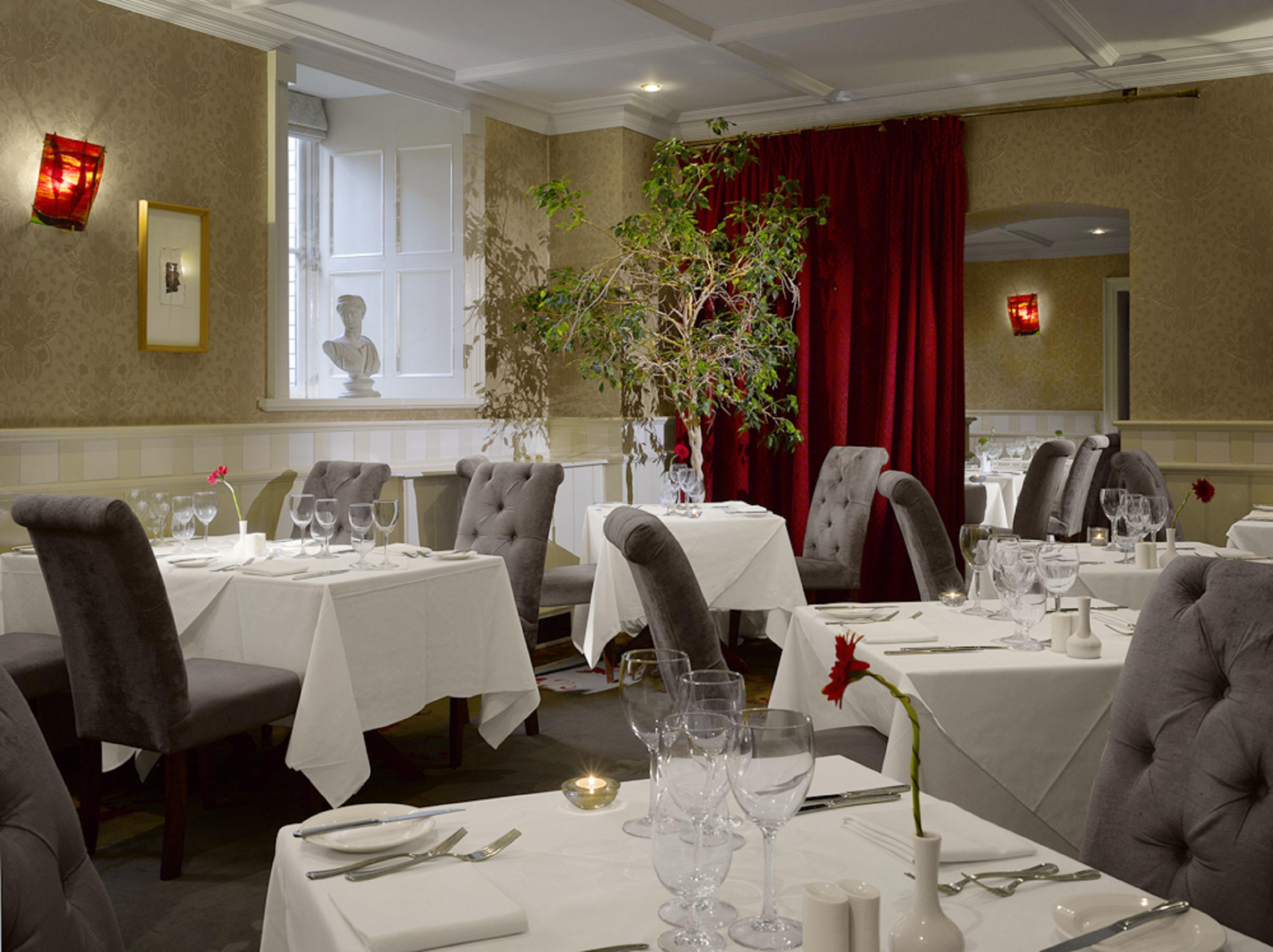 Radisson Blu St. Helen's Hotel 5*