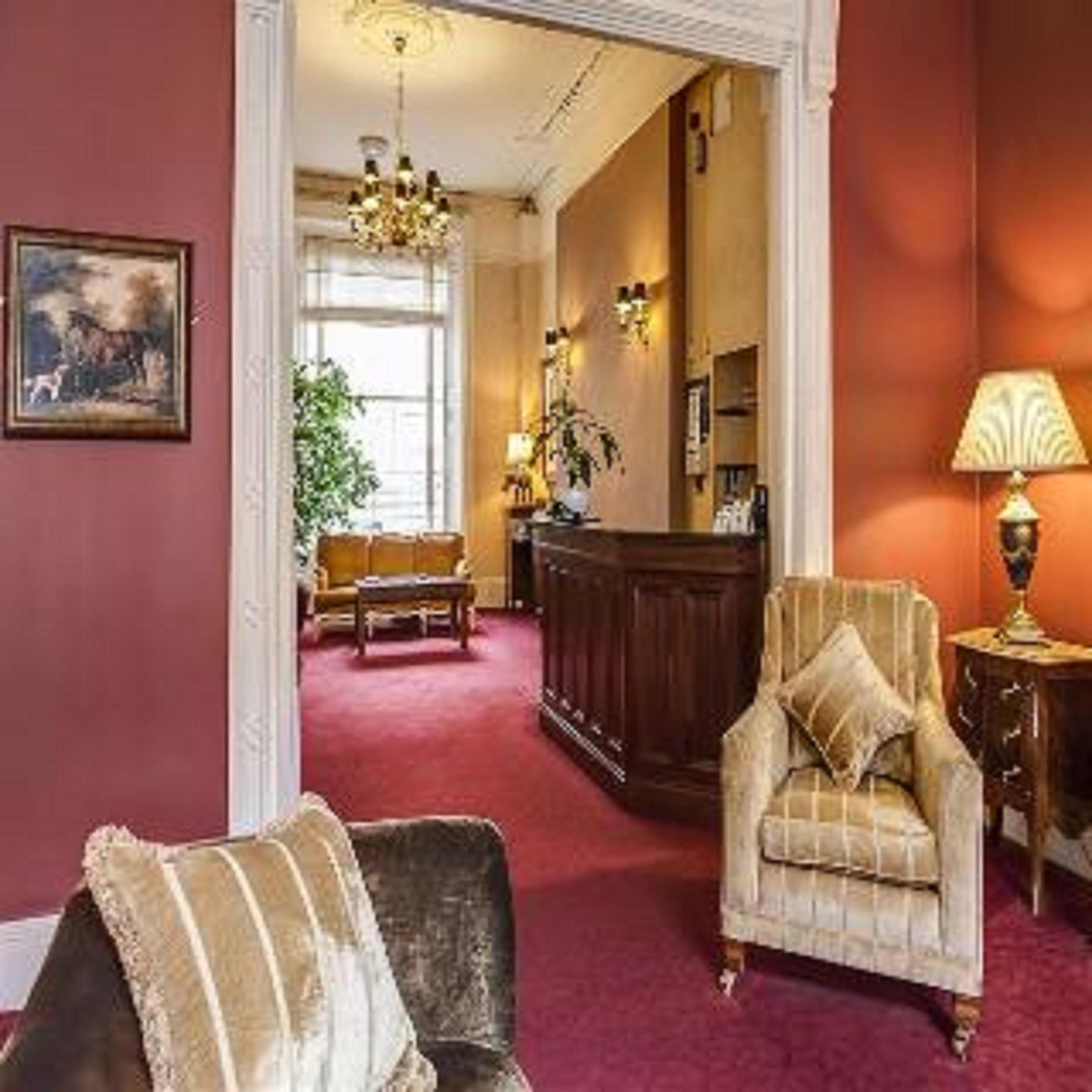 Albany House
