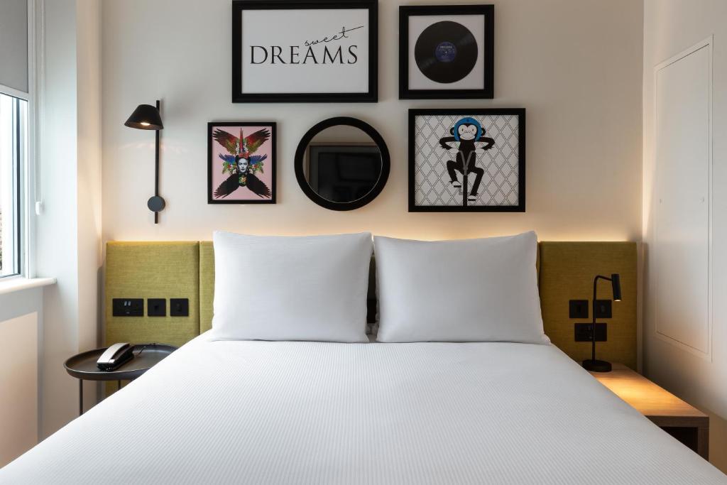 Hampton By Hilton Centre Hotel 3*