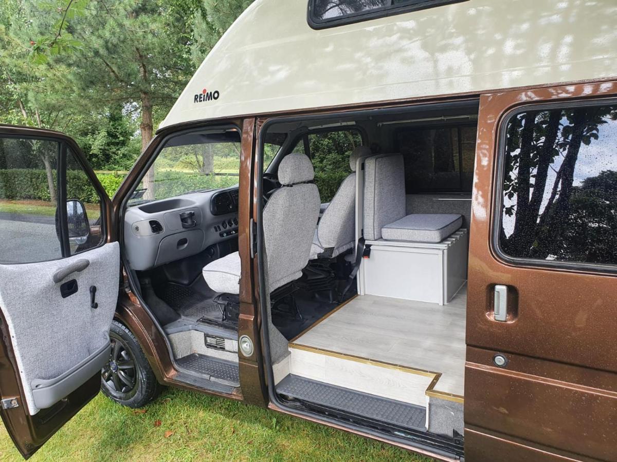Retro Camper Hire * Dublin