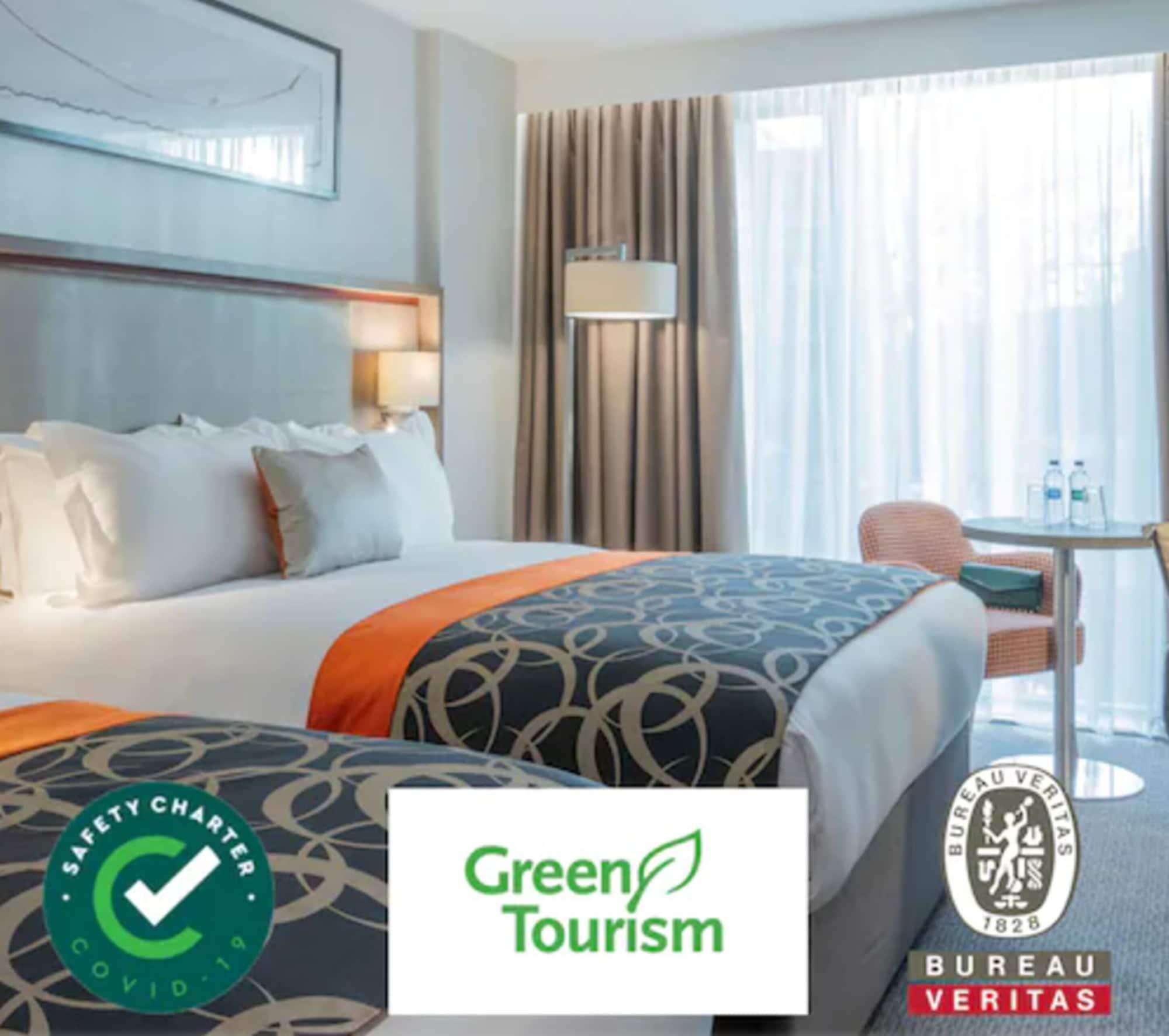 Hotel Clayton Charlemont 4*