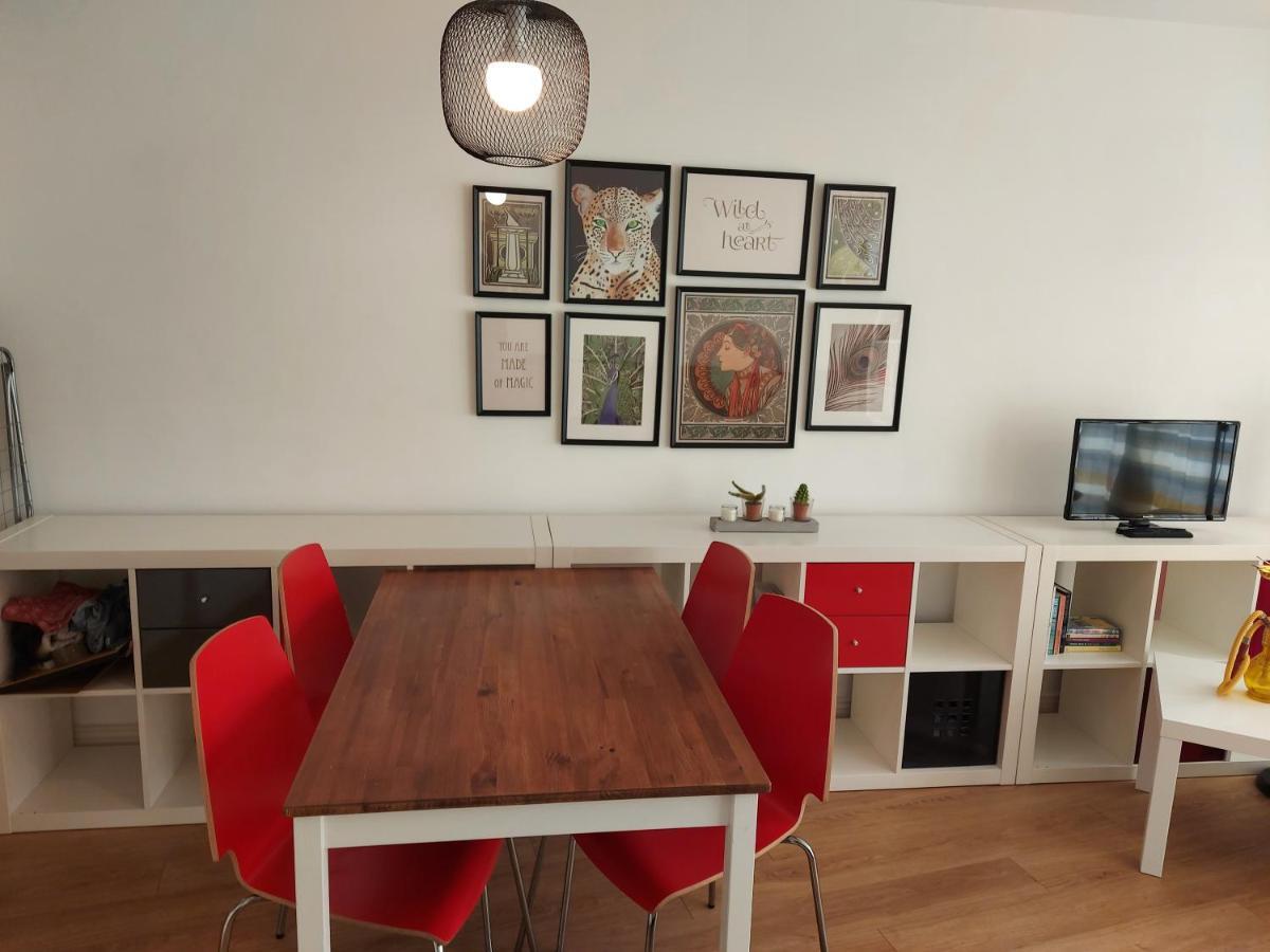 Northwood, Luxury Apartment