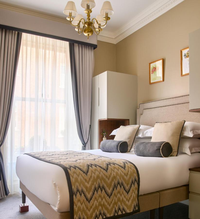 Trinity Townhouse 3*