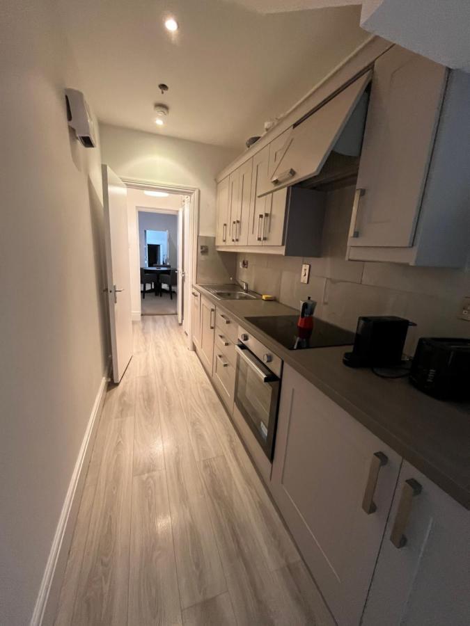 Apartment Leeson St *