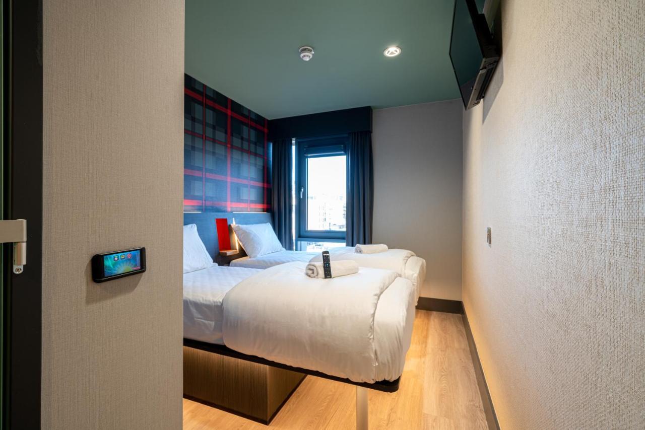 Hotel Easyhotel