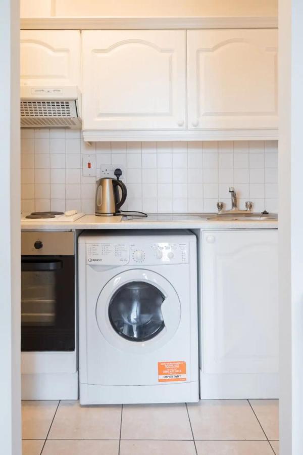 2bd Flat In Heart Of Apartment
