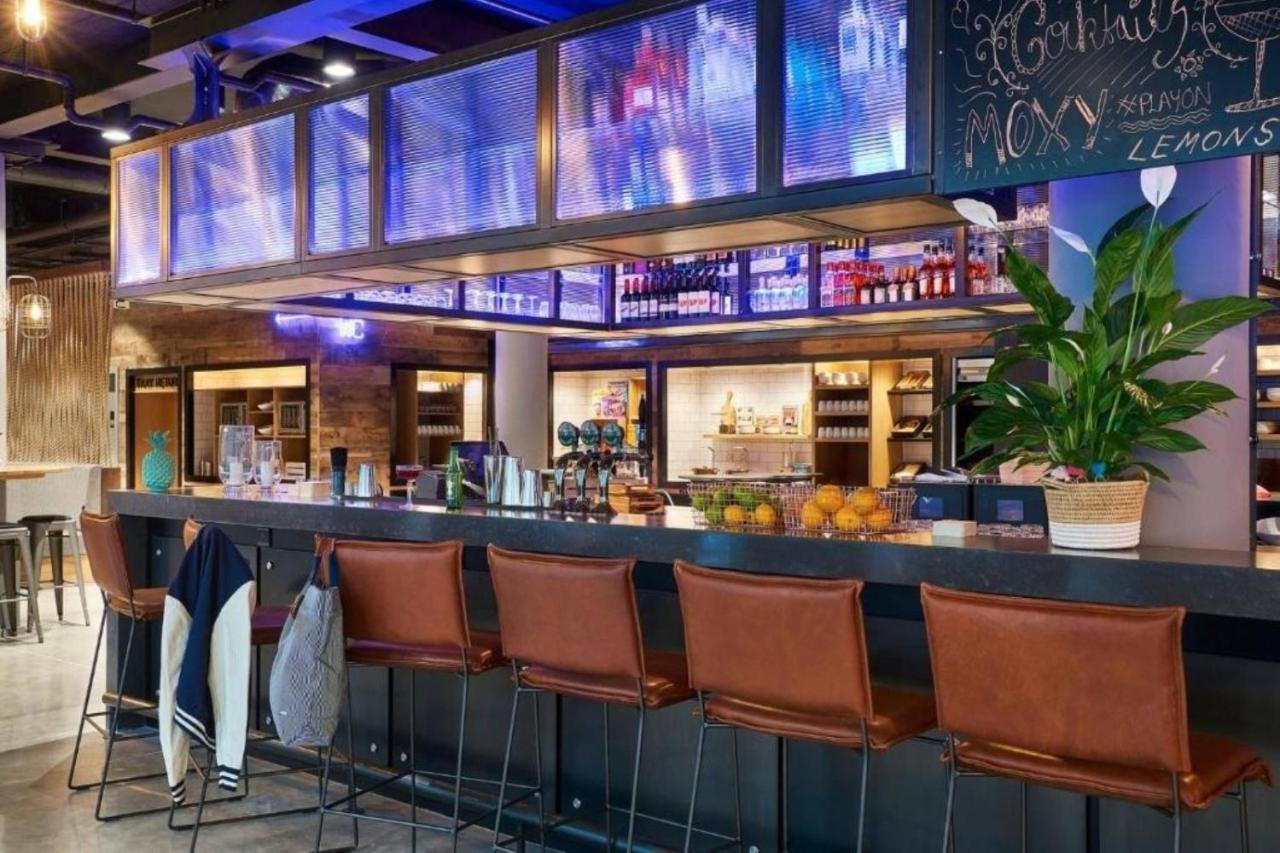Hotel Moxy