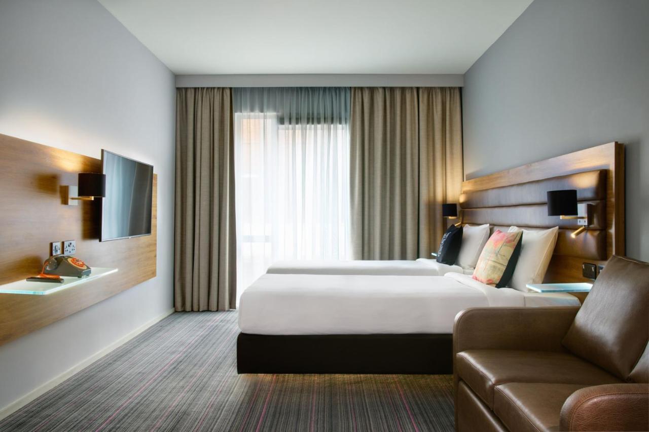 Hotel Moxy 4*