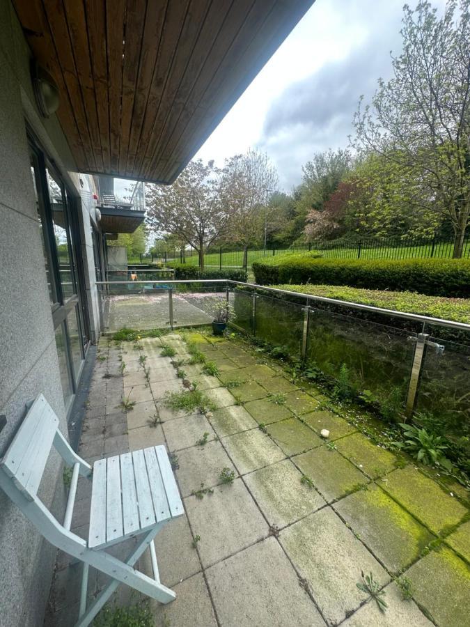 Spacious With Relaxing View *
