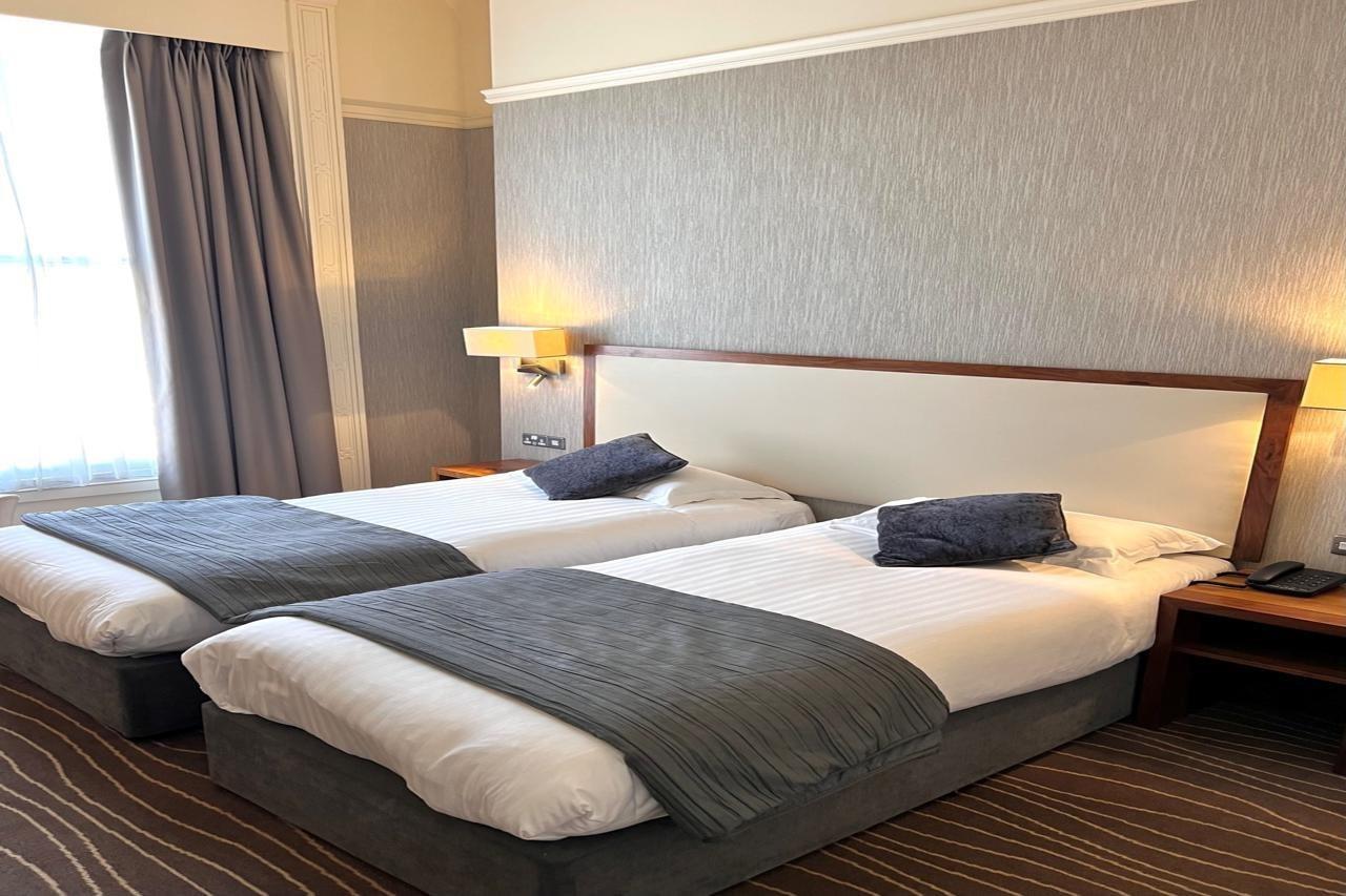 Hotel Albany House