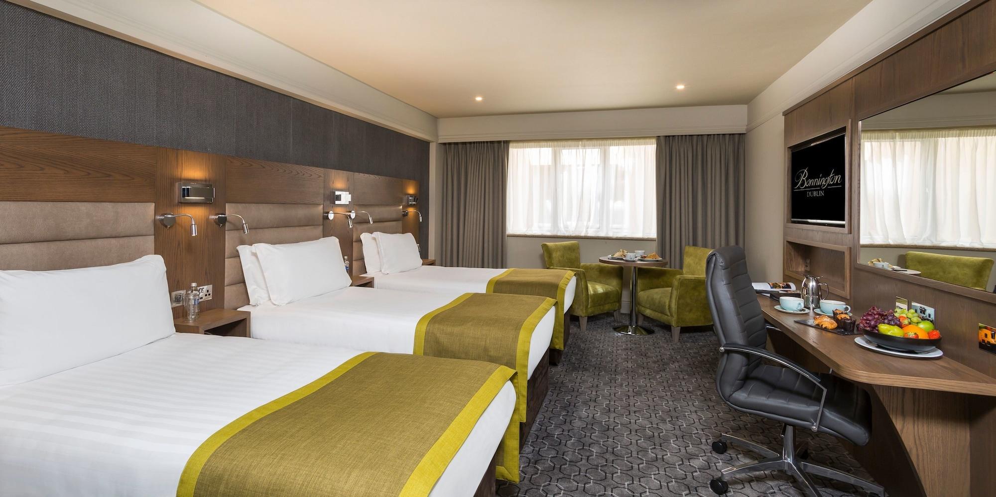 Bonnington & Leisure Centre Hotel