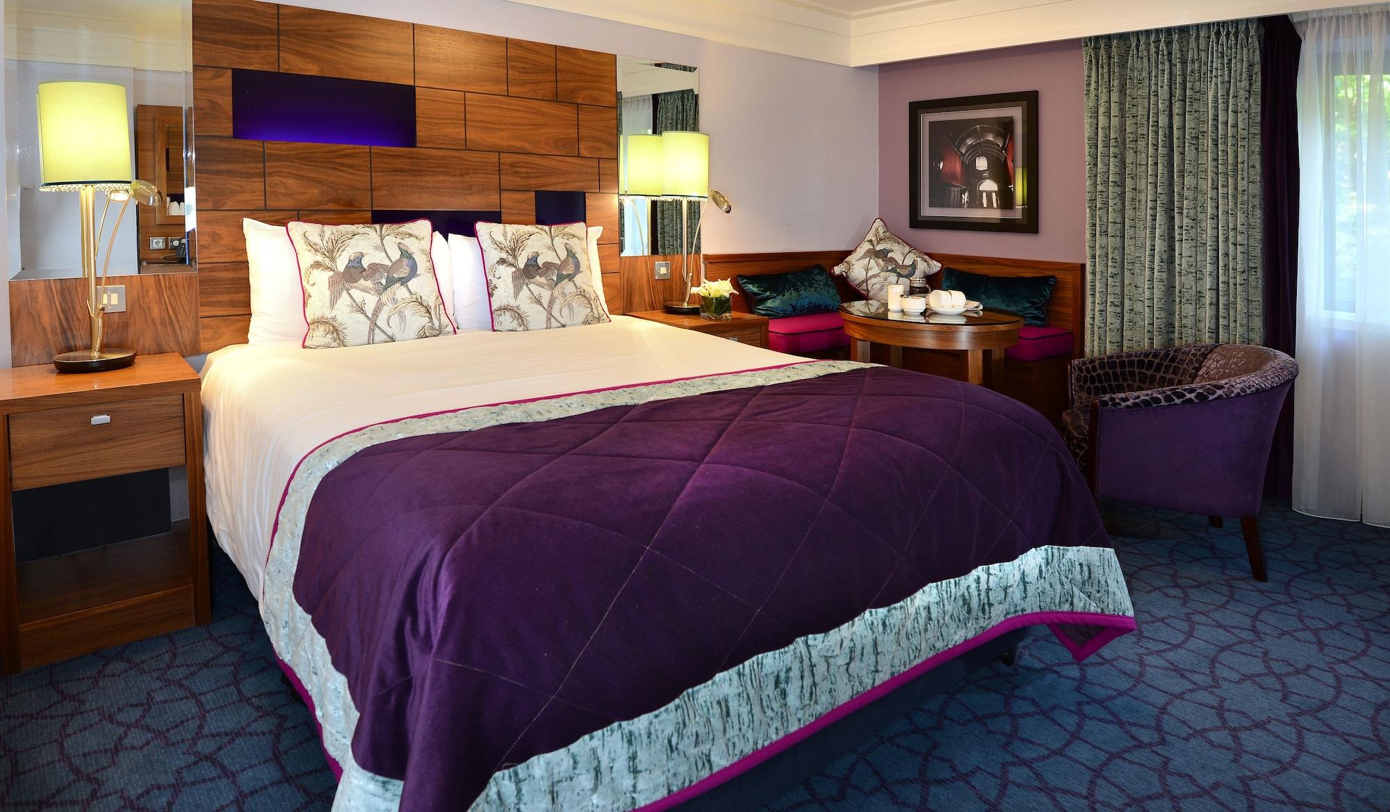 Clontarf Castle 4*