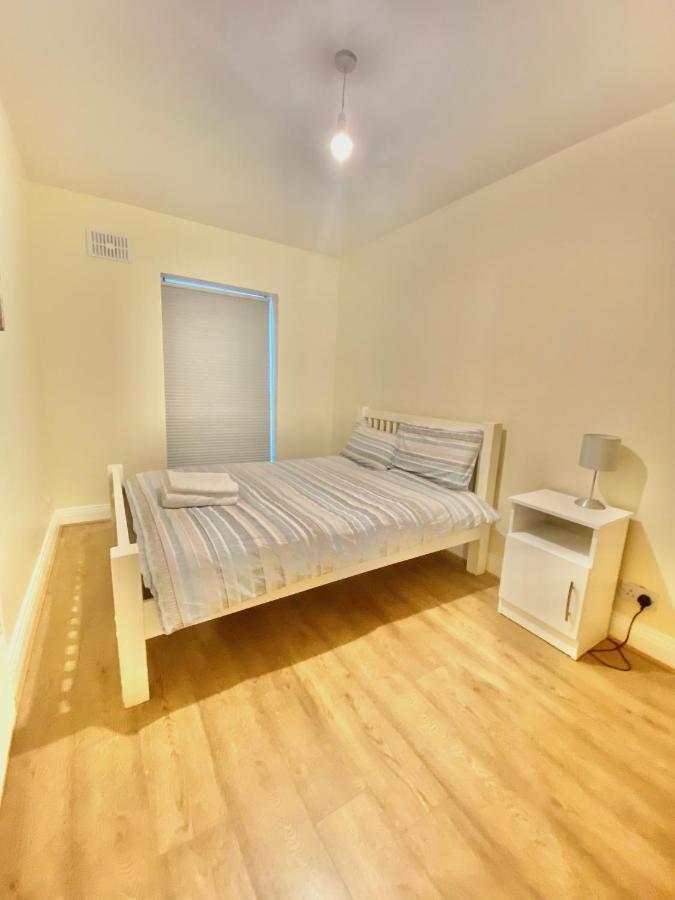 Lovely 2 Bedroom In Apartment
