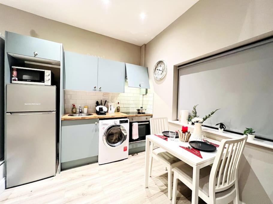 Apartment Lovely Flat At Center *