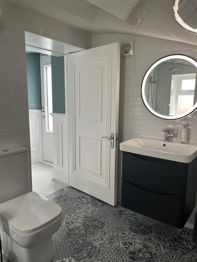 Homestay Kenilworth Square North *