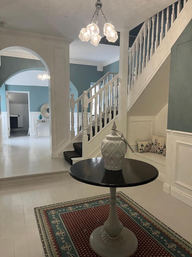 Homestay Kenilworth Square North