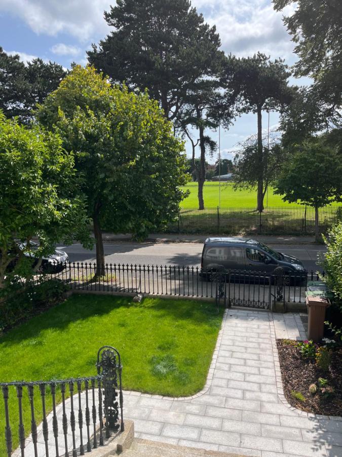 Homestay Kenilworth Square North *