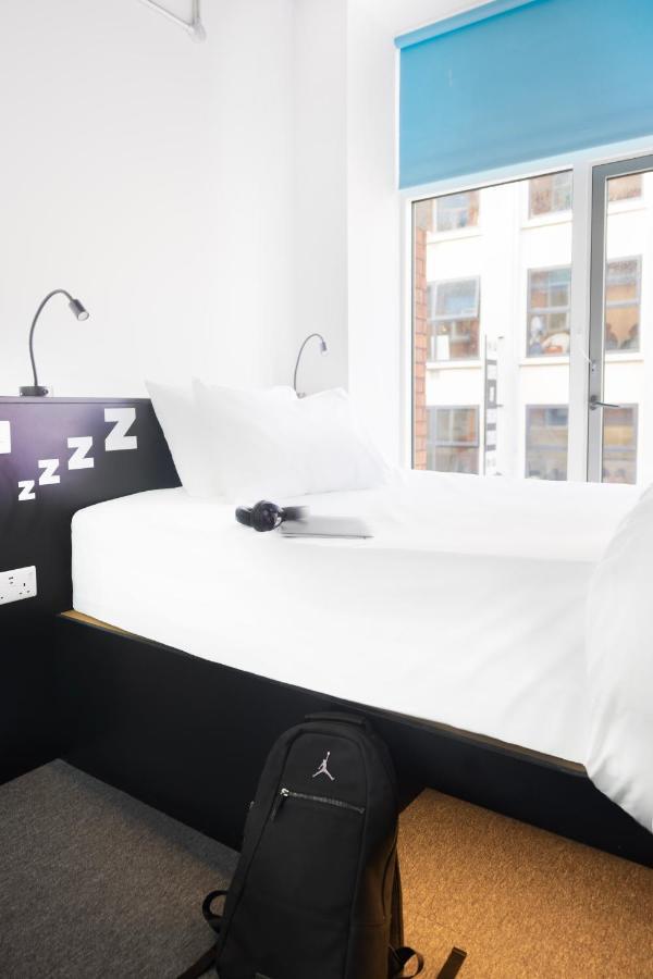 Rezz Temple Bar, 3* Dublin