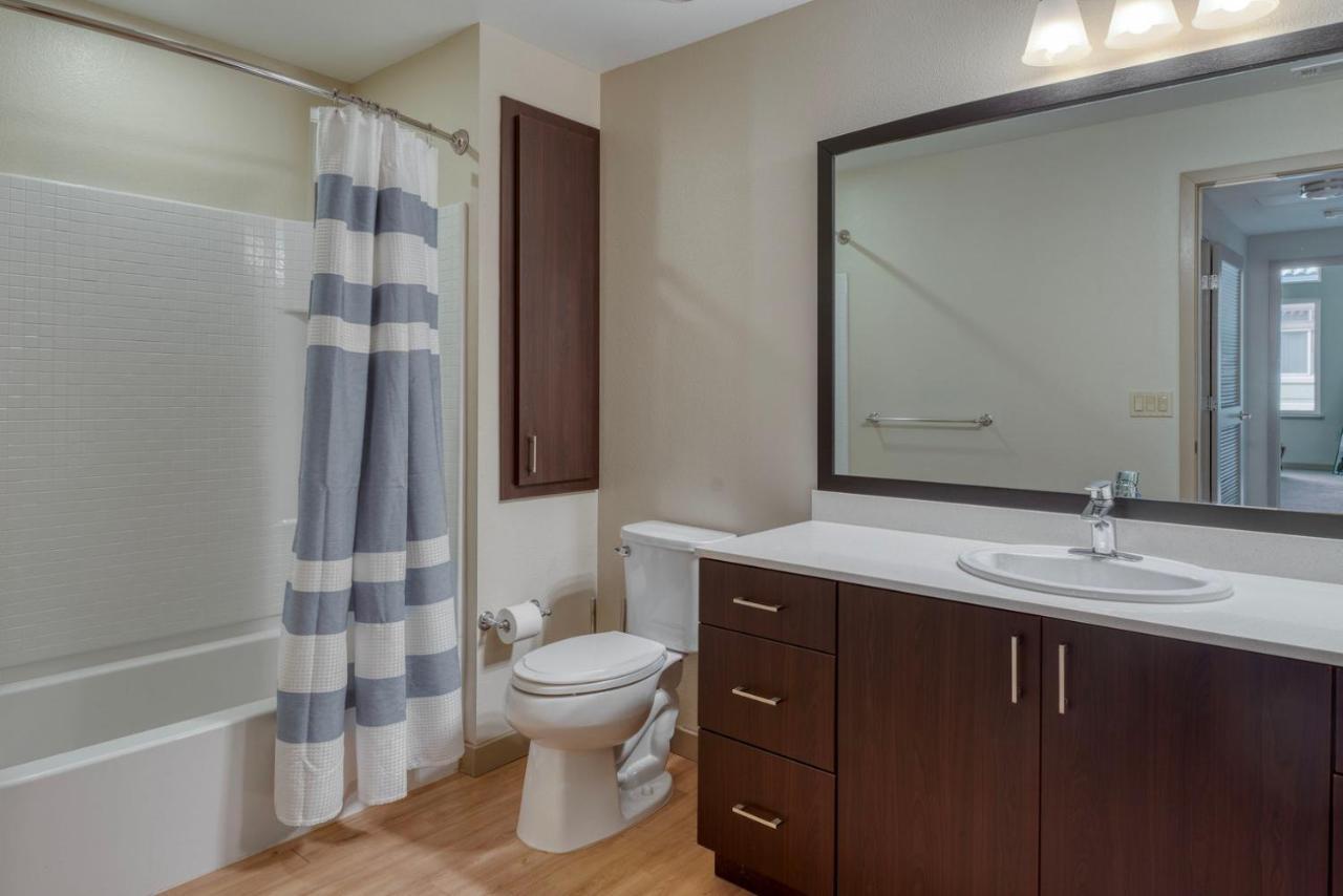 3br W Pool Nr Bart Groceries Sfo-1459 Apartment *