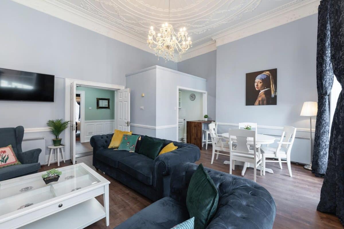 4 Poster Luxury Georgian Apartment *