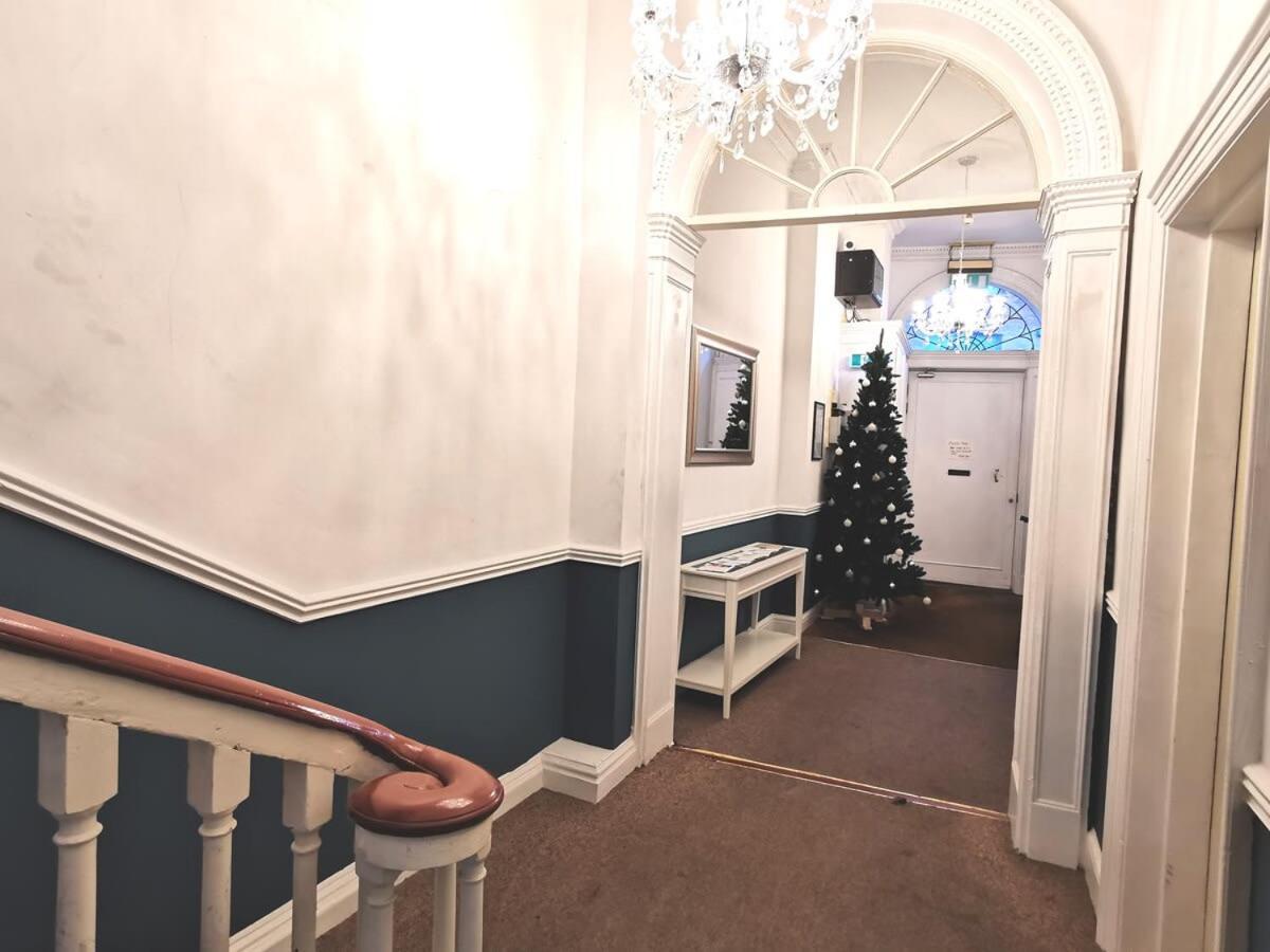 4 Poster Luxury Georgian * Dublin