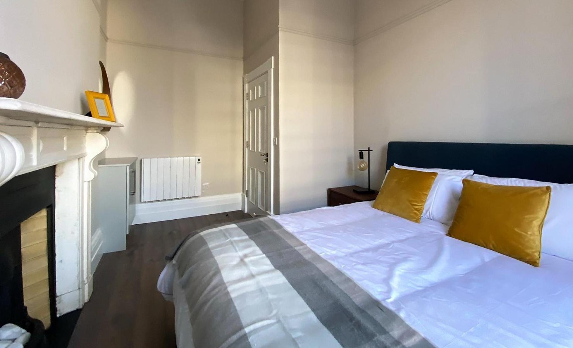 Holiday home Luxuriously Large Period D2 Property Of Character