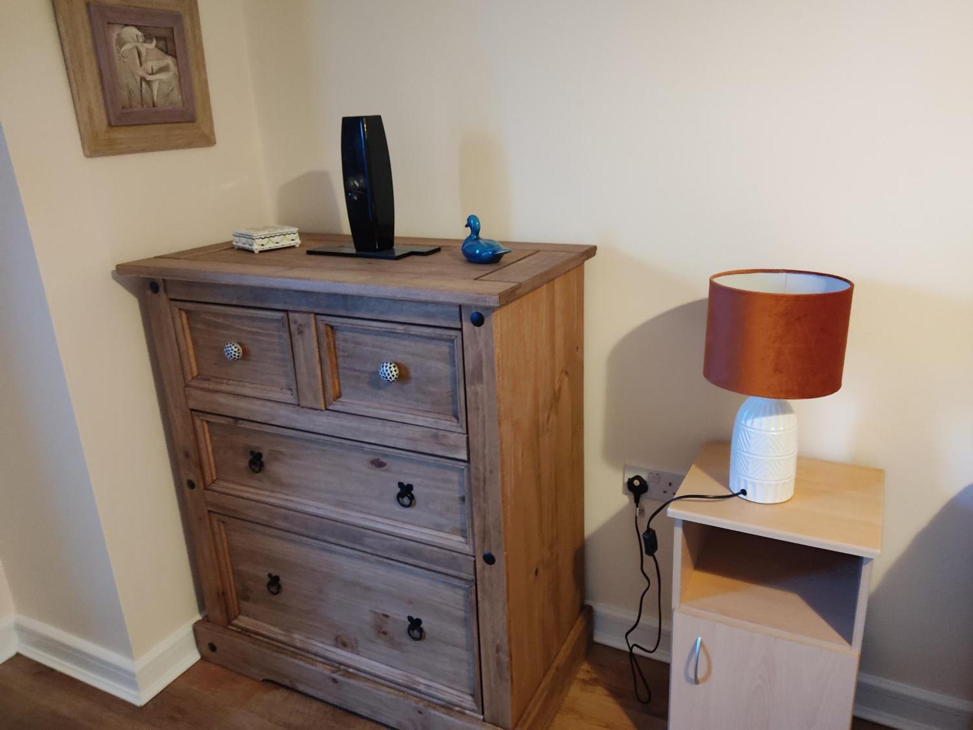 Swallows Nest - Spacious Bright Double Bedroom With Ensuite Bathroom *