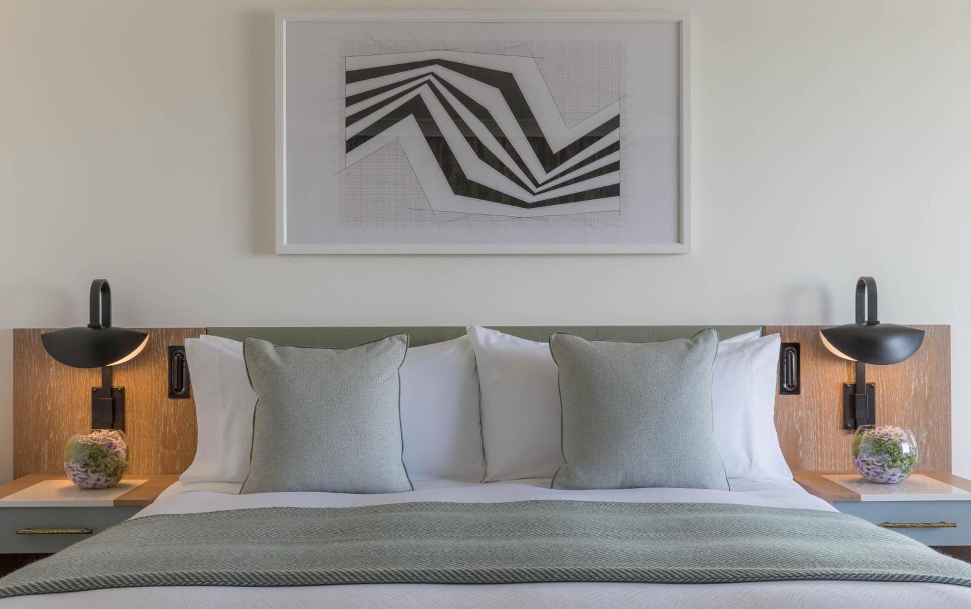 Conrad Hotel 5*