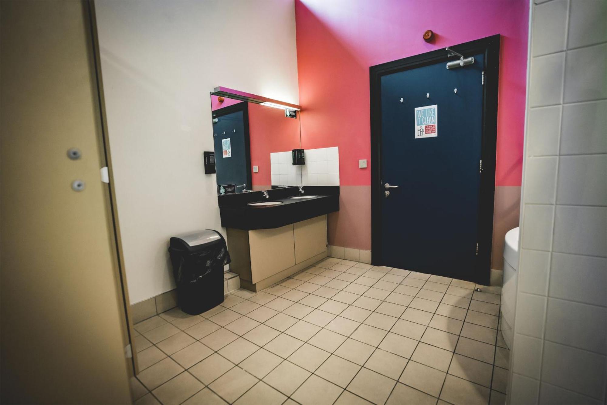 Hostel Generator