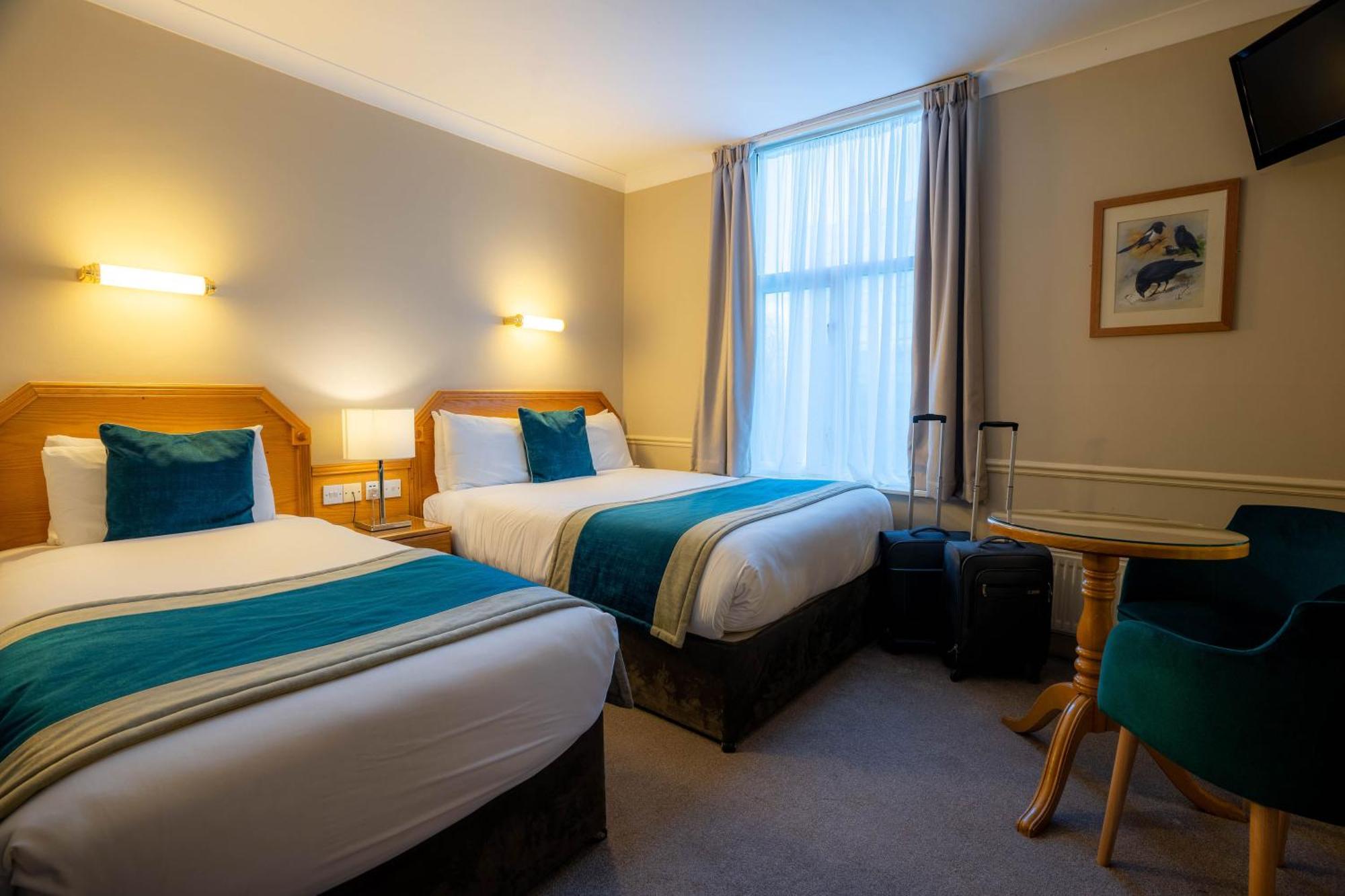 Harcourt Hotel