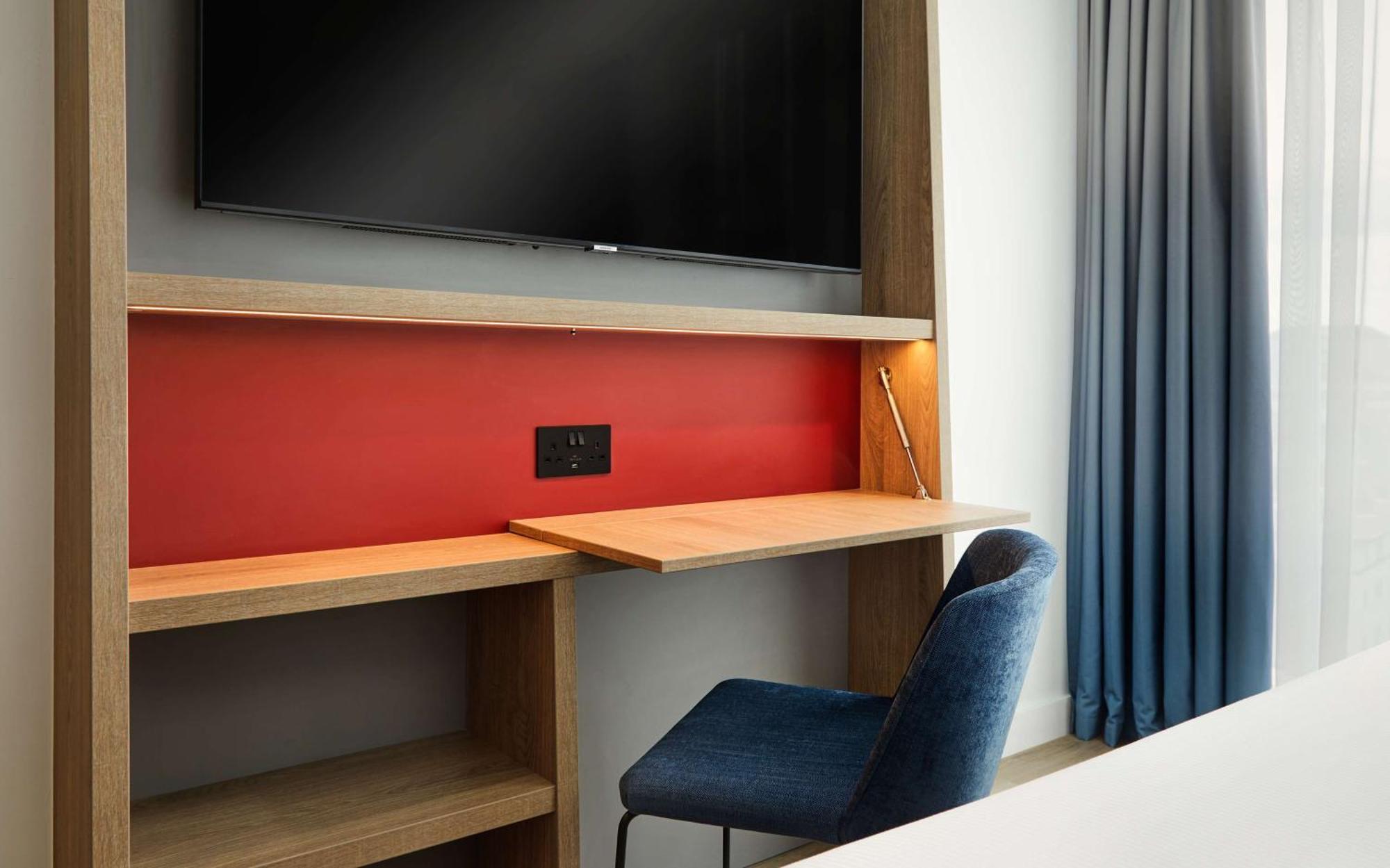 Hampton By Hilton Centre Hotel 3*