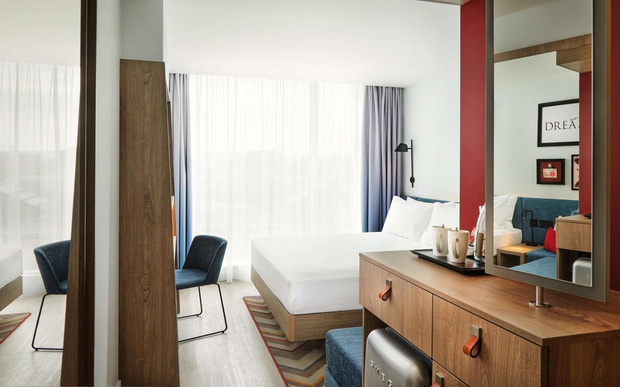 Hotel Hampton By Hilton Centre 3*