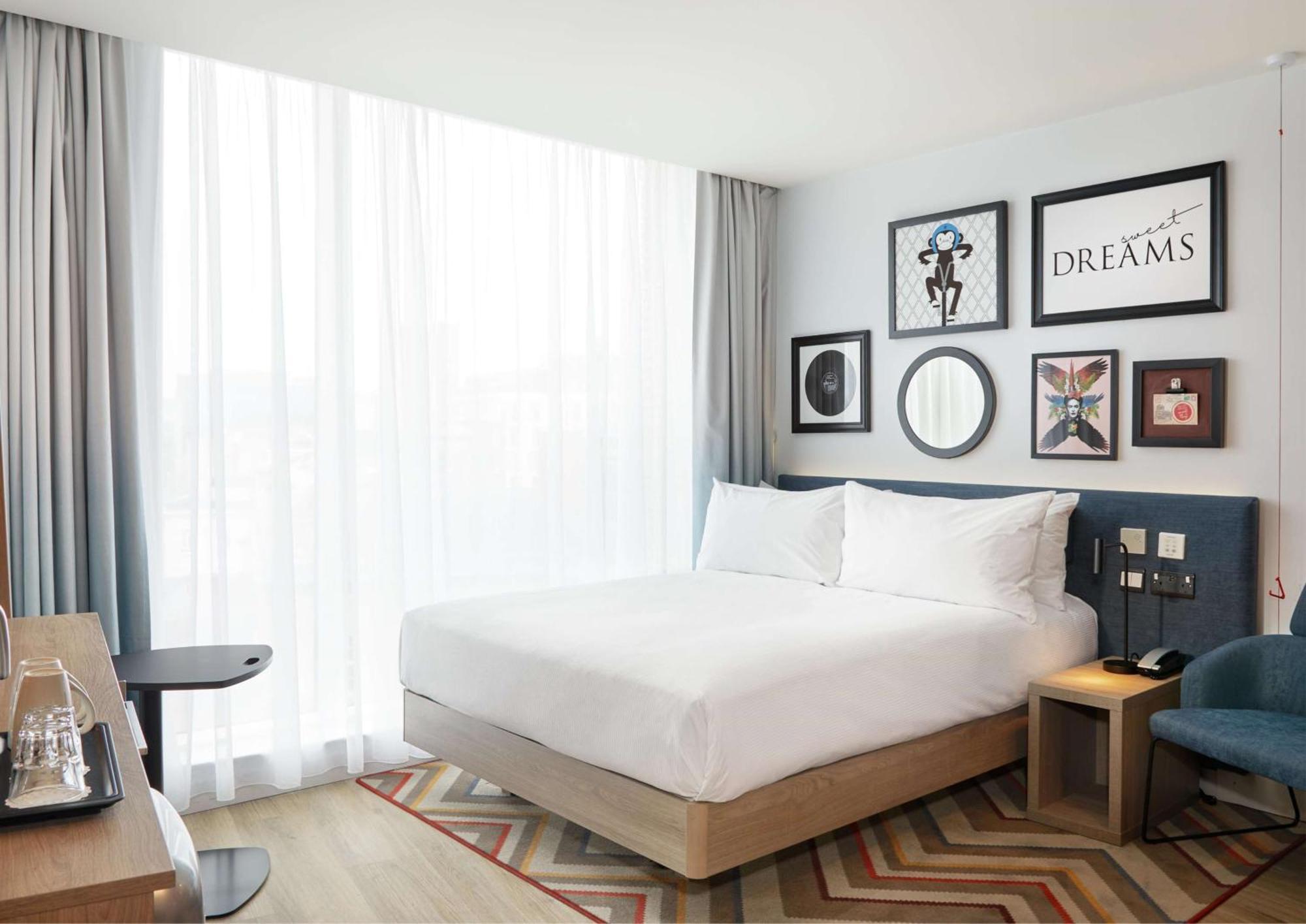 Hotel Hampton By Hilton Centre 3*