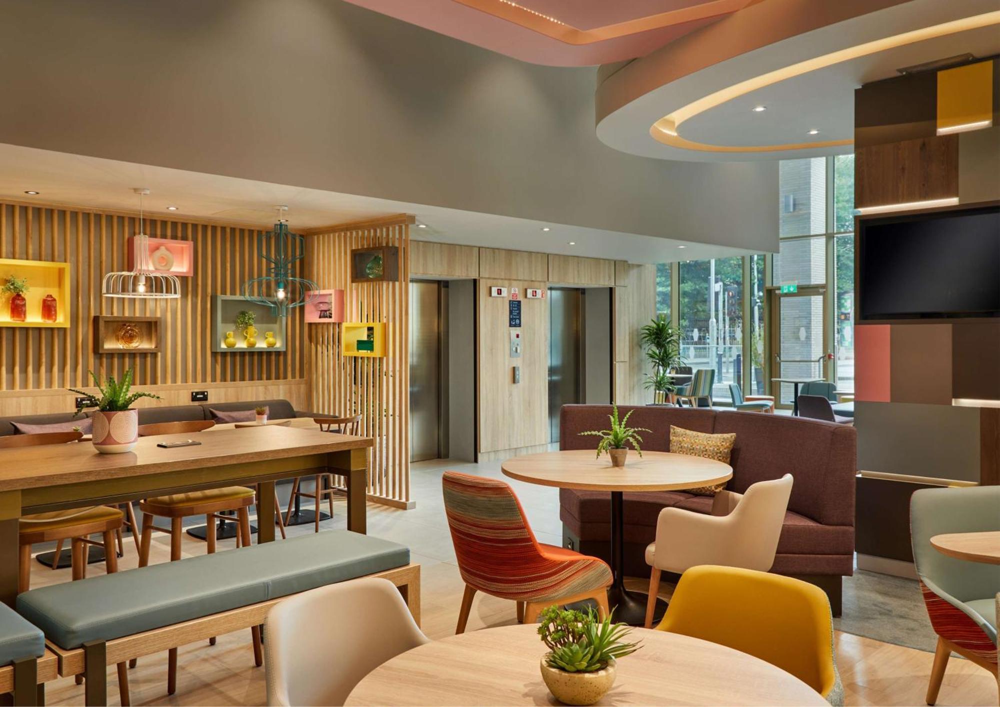 Hampton By Hilton Centre 3*
