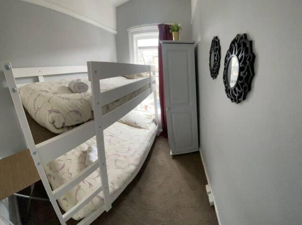 Guest house The Gallary *