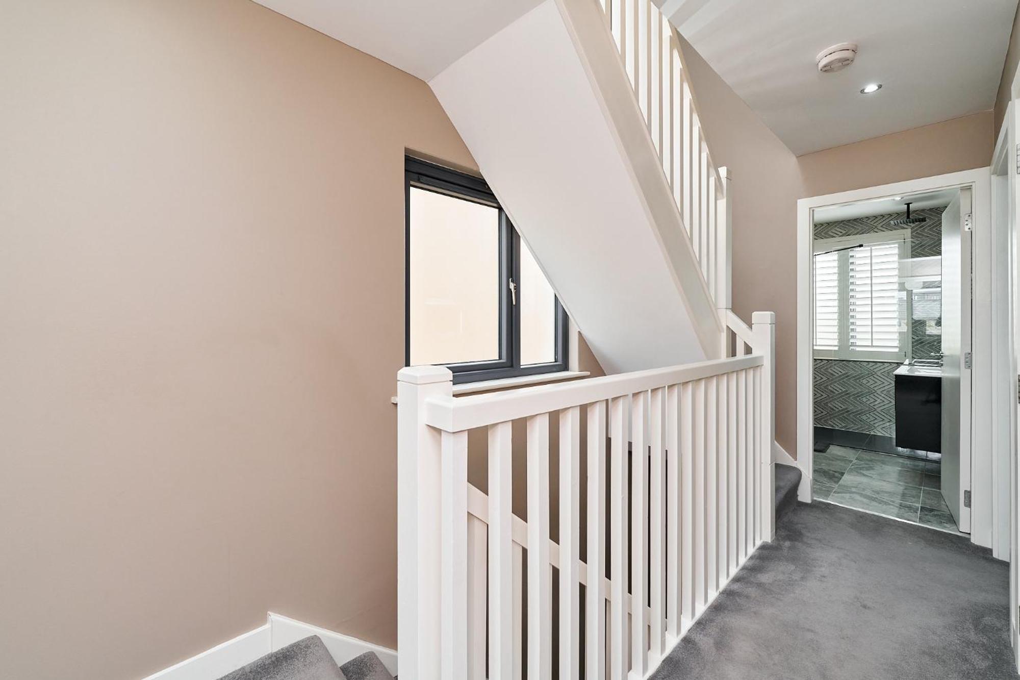 Modern Clonsilla Townhouse Sleeps 6 * Dublin