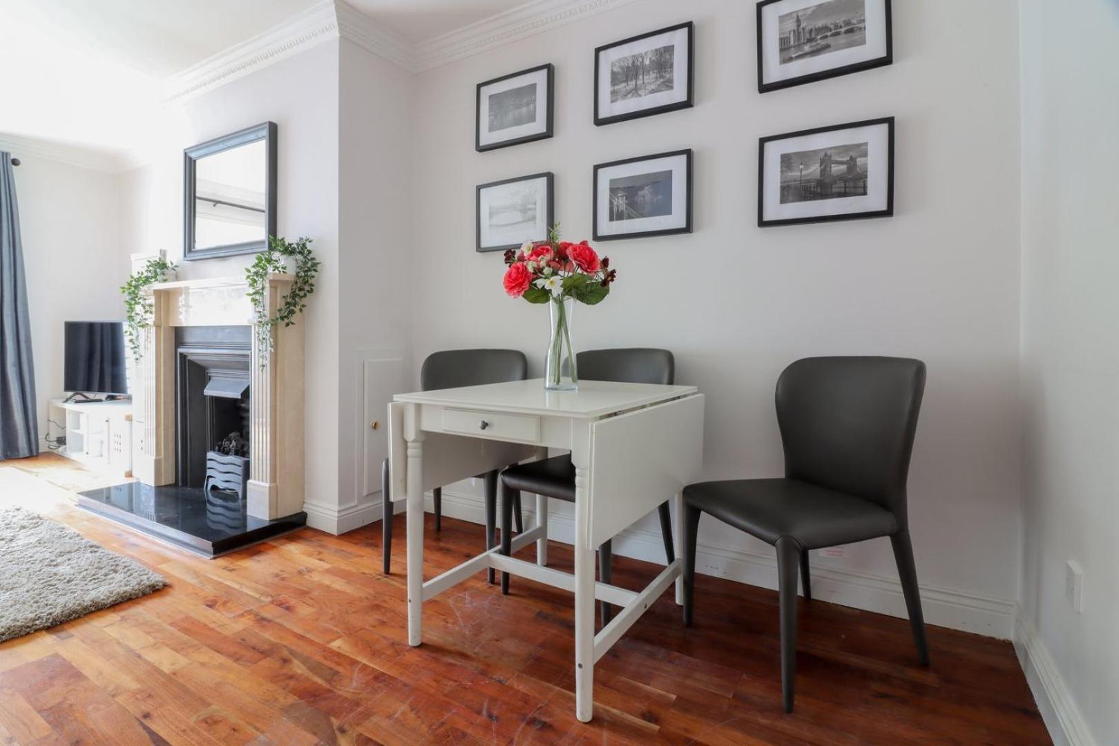 Guestready - Coastal Charm Near Sandymount Guest house *
