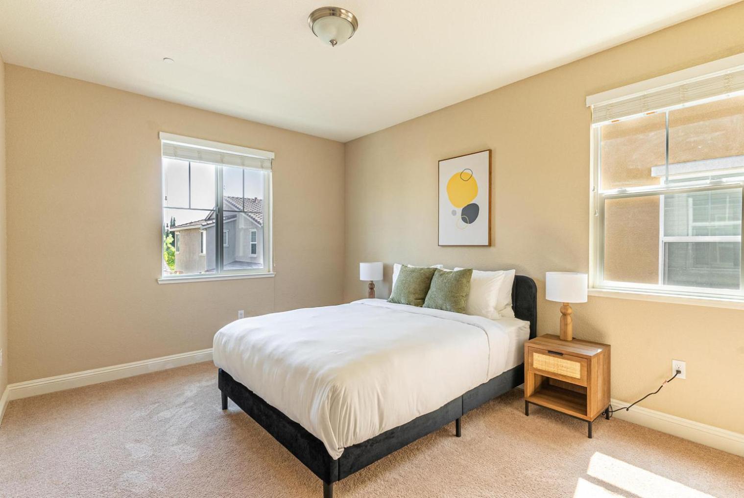 5br W Backyard Groceries Playground Sfo-1565