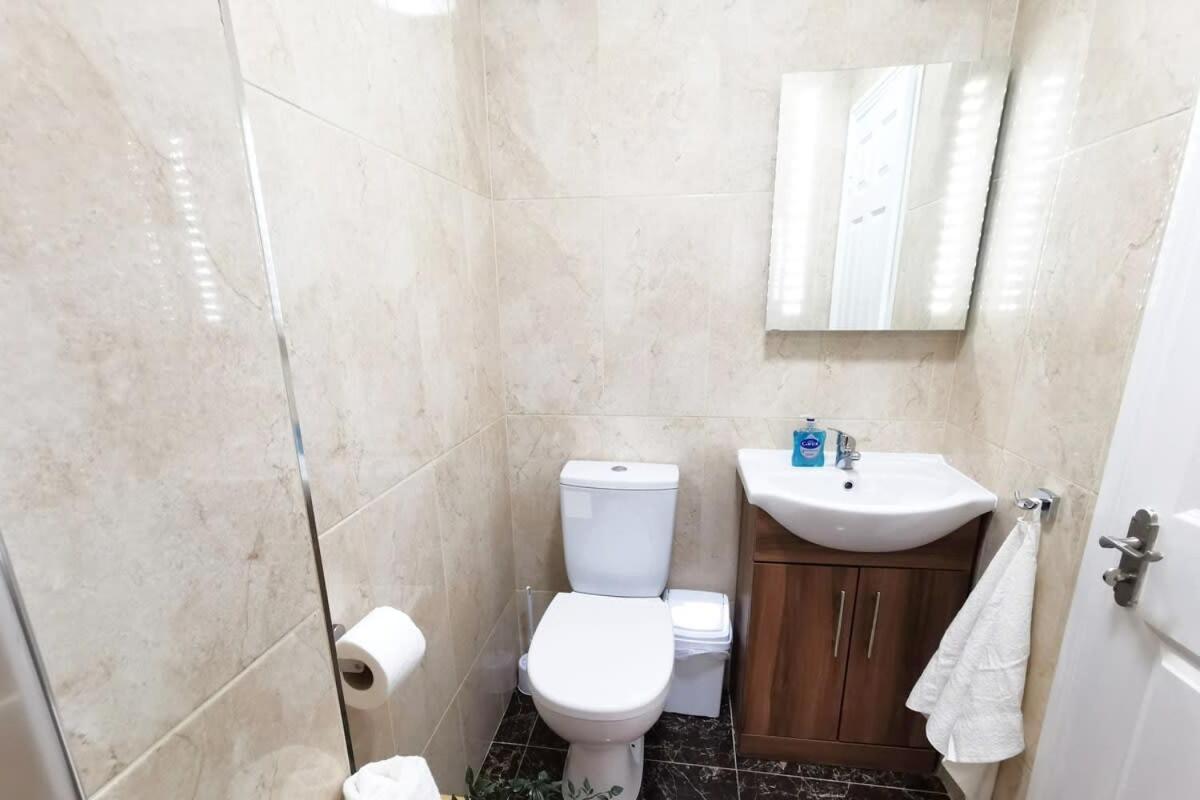 Very 1bed New Refurbish Apartment Dublin